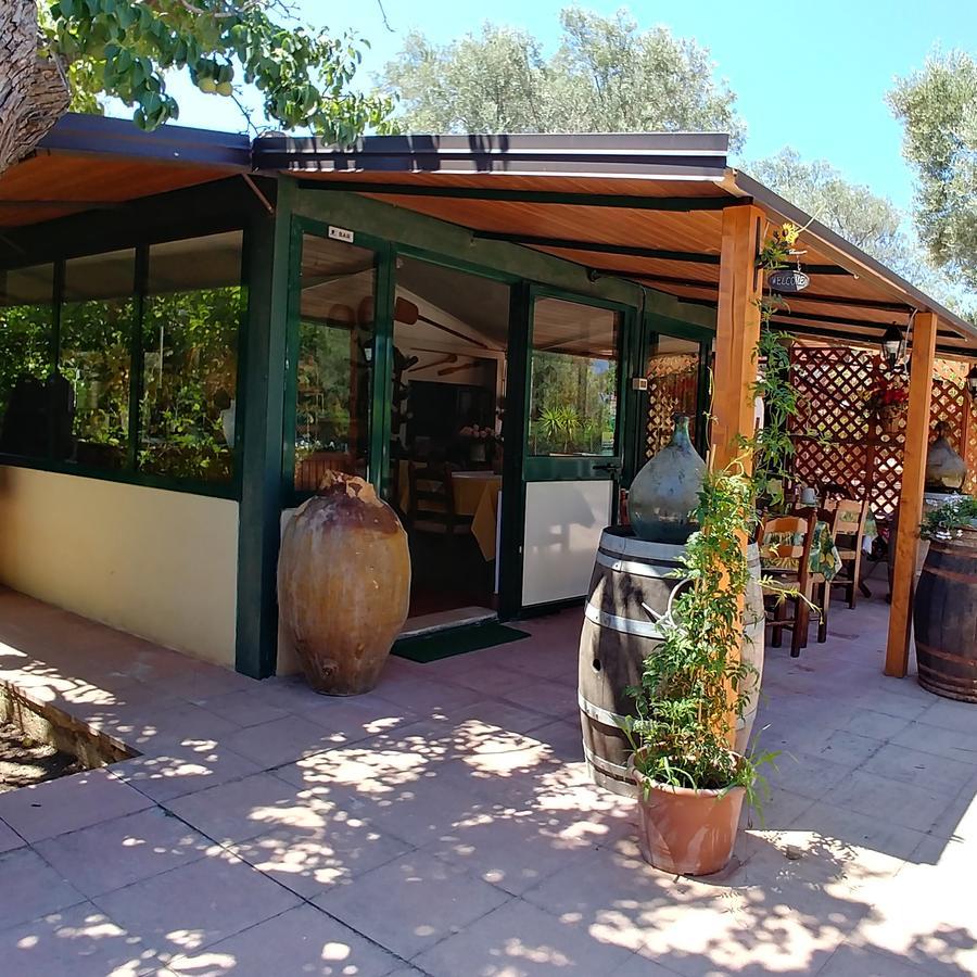 La Piana Degli Ulivi Bed and Breakfast Rossano Eksteriør billede