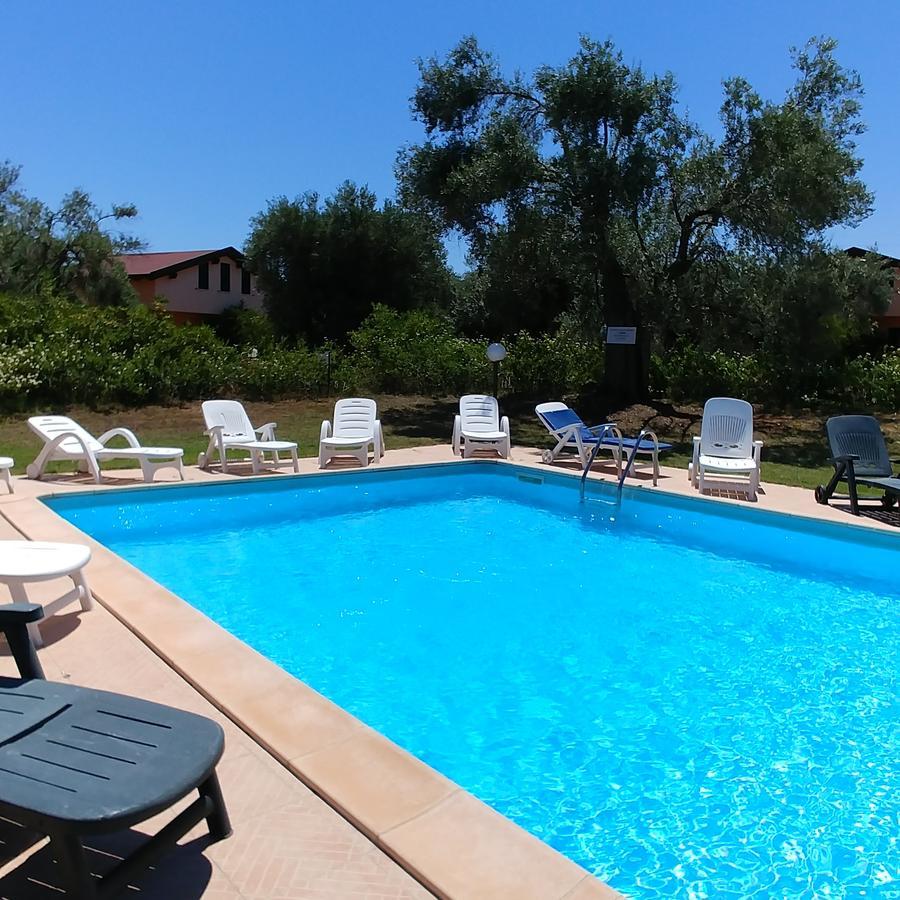 La Piana Degli Ulivi Bed and Breakfast Rossano Eksteriør billede