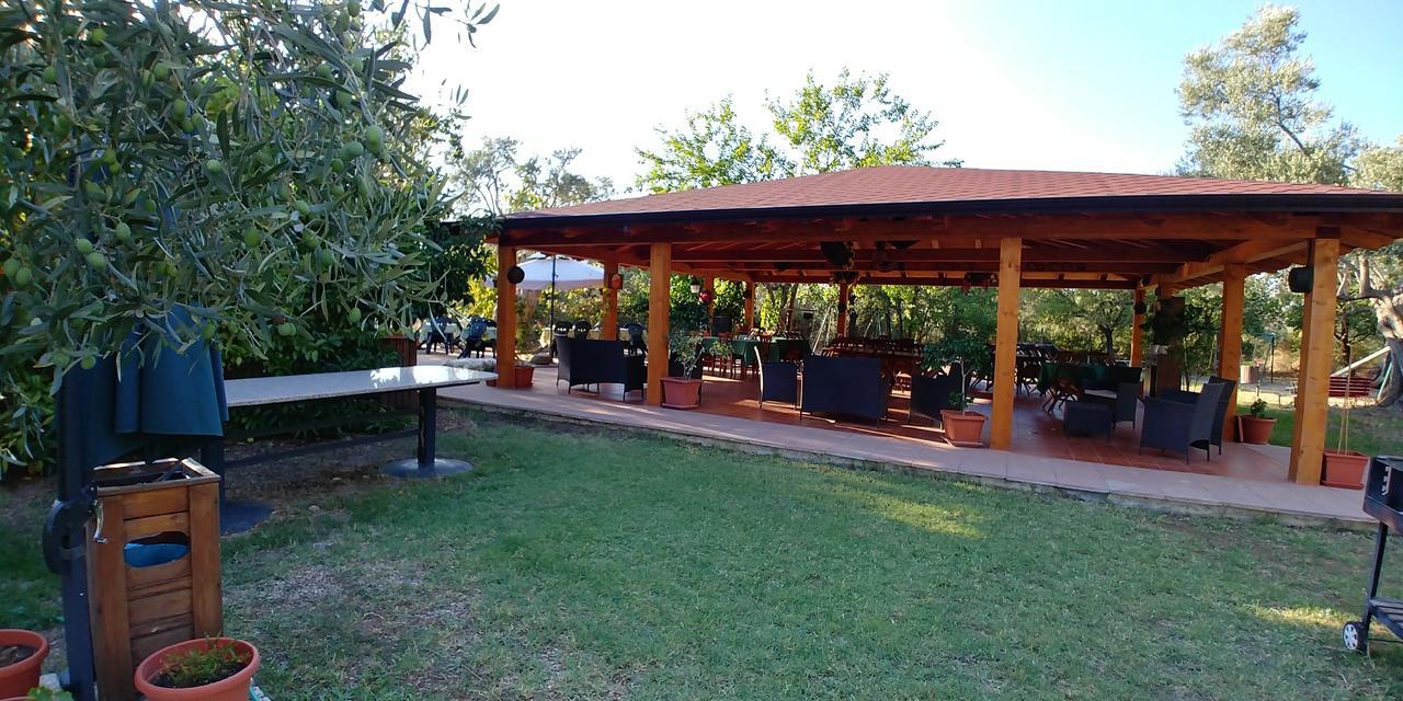 La Piana Degli Ulivi Bed and Breakfast Rossano Eksteriør billede